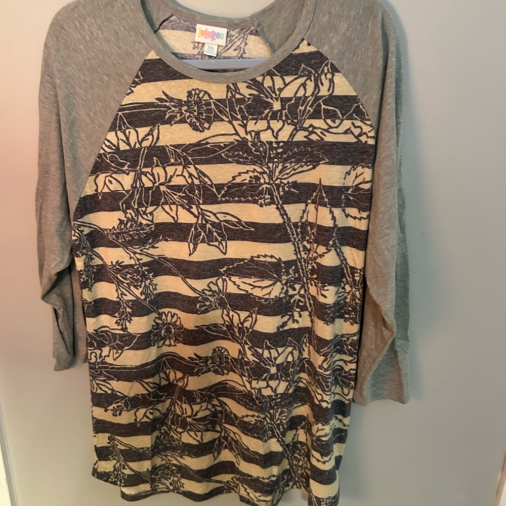 LulaRoe Randy size 2xl - Picture 4 of 8